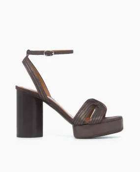 Amber Heel