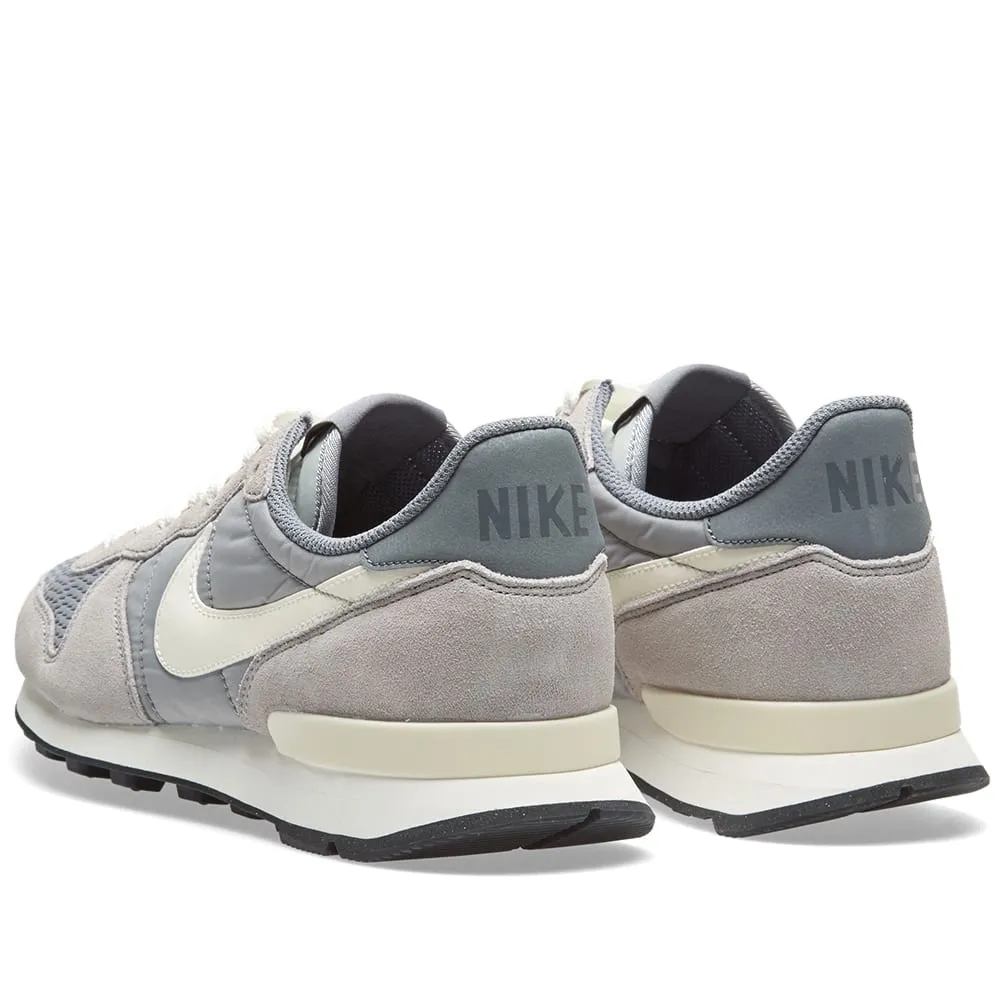 Nike InternationalistWolf Grey & Sail