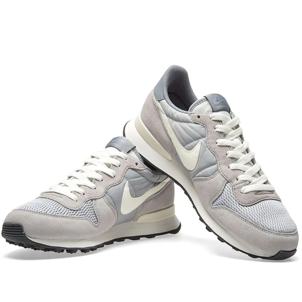 Nike InternationalistWolf Grey & Sail