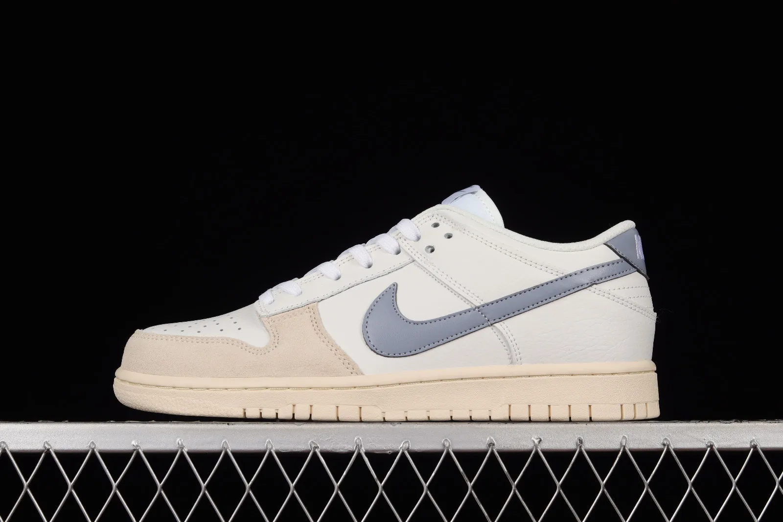 Nike SB Dunk Low Prm White Blue Rice White 854866-008