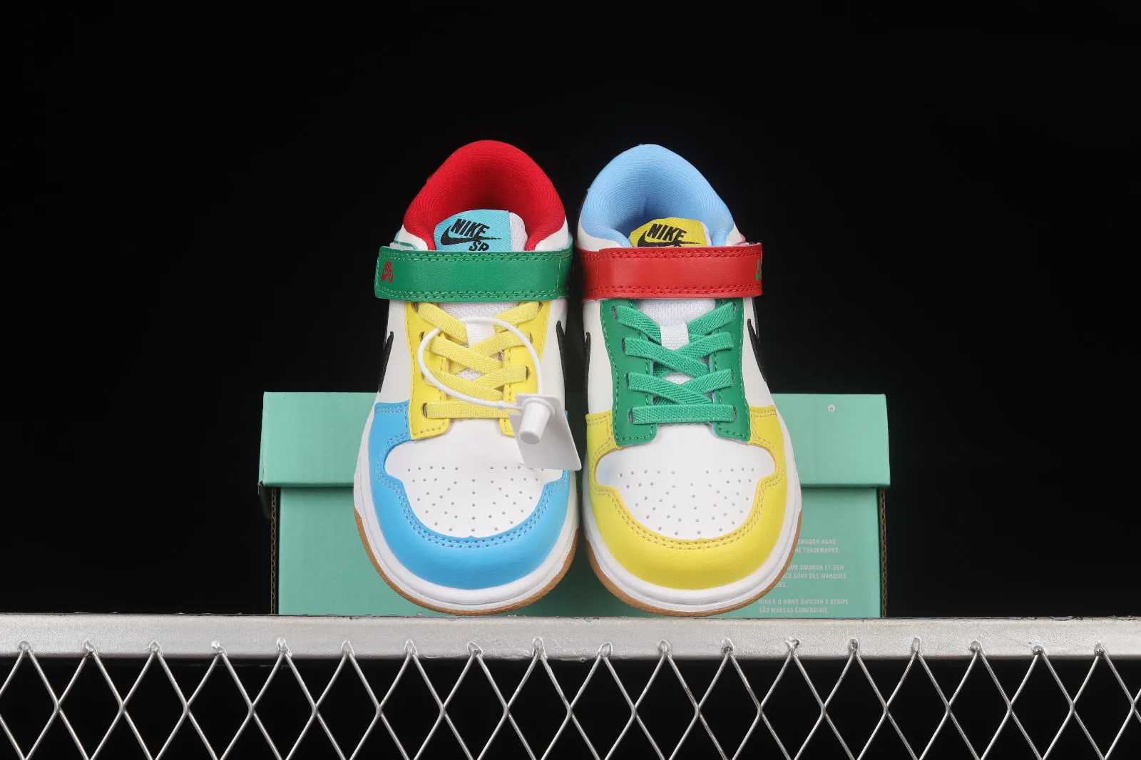 Nike SB Dunk Low Pro Blue Red Green Kids Shoes CW1590-376