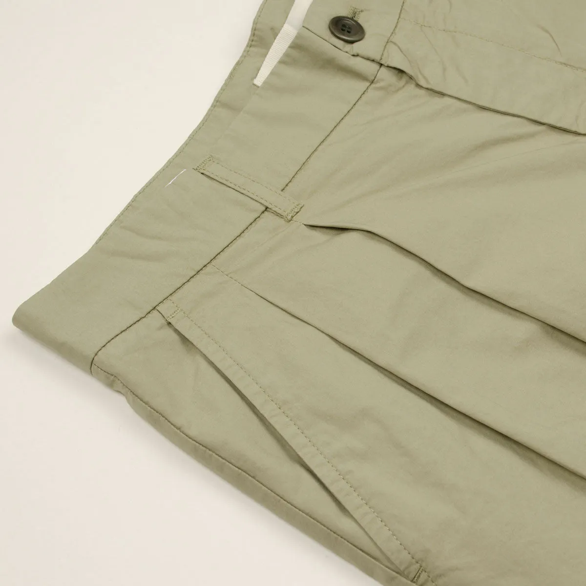 Norse Projects - Benn Typewriter Pleated Short - Clay