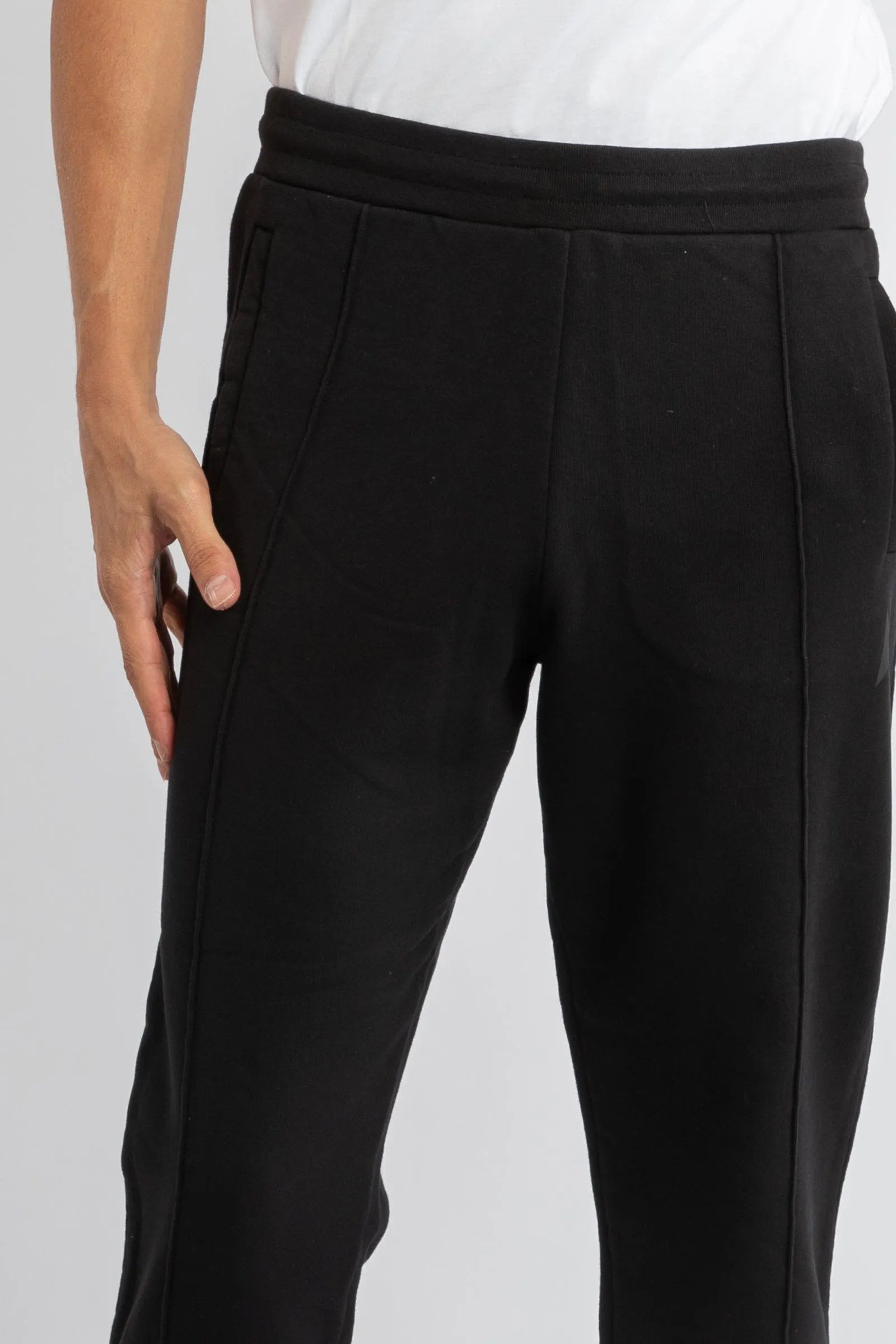 Pantalone jogging da uomo color nero con stella sul davanti