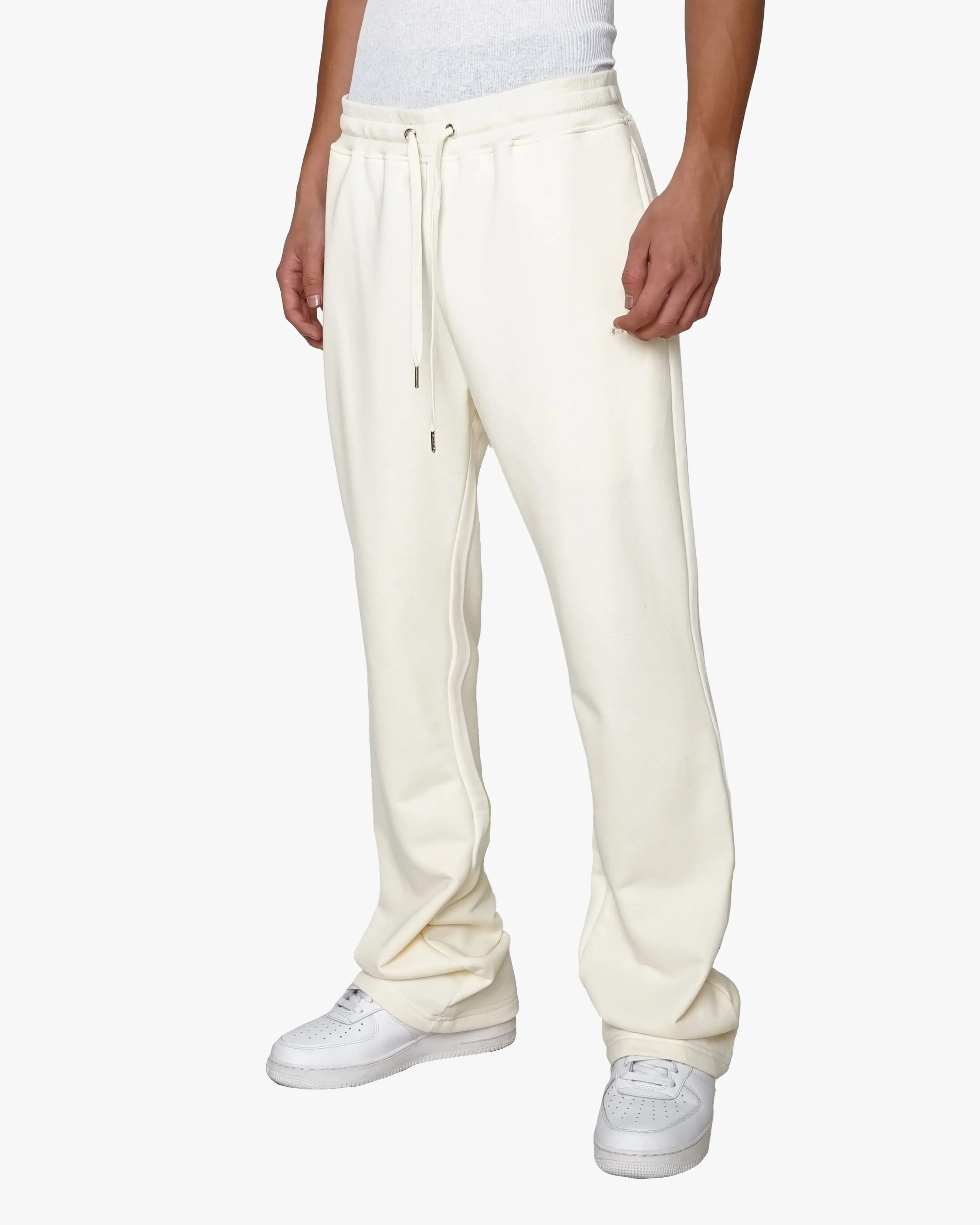 PERFECT FLARE SWEATPANTS-CREAM